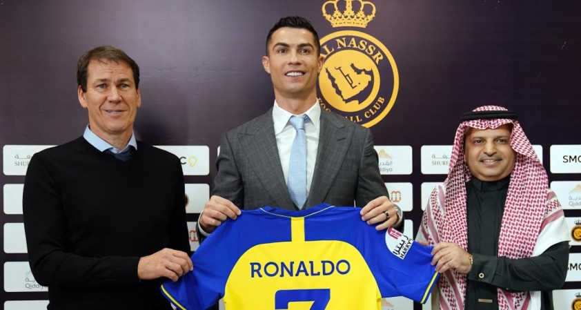 ronaldof-bnfikf-24-1681446341.jpg