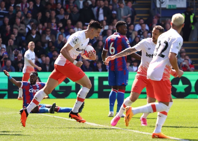 West Ham nhận thất bại với tỉ số 3-4 trên sân của Palace. Ảnh: GETTY