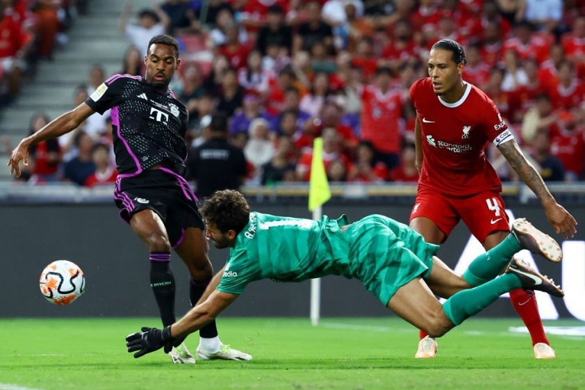 Ngược dòng ngoạn mục, Bayern Munich nhấn chìm Liverpool trong trận cầu 7 bàn 310608
