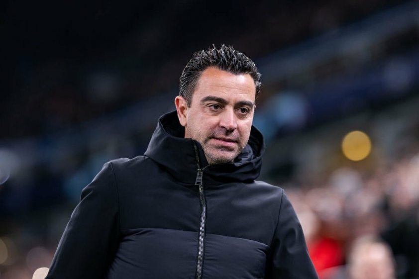 HLV Xavi nổi cơn thịnh nộ, nói thẳng lý do Barca thảm bại tại Cúp C1 353177