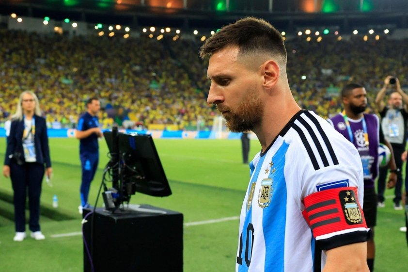 Messi đóng vai trò chưa từng có tại ĐT Argentina 375606