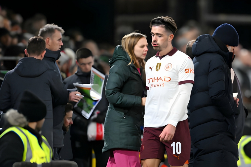 Ngôi sao Man City suy sụp vì chấn thương, lỡ hẹn trận gặp MU 412652