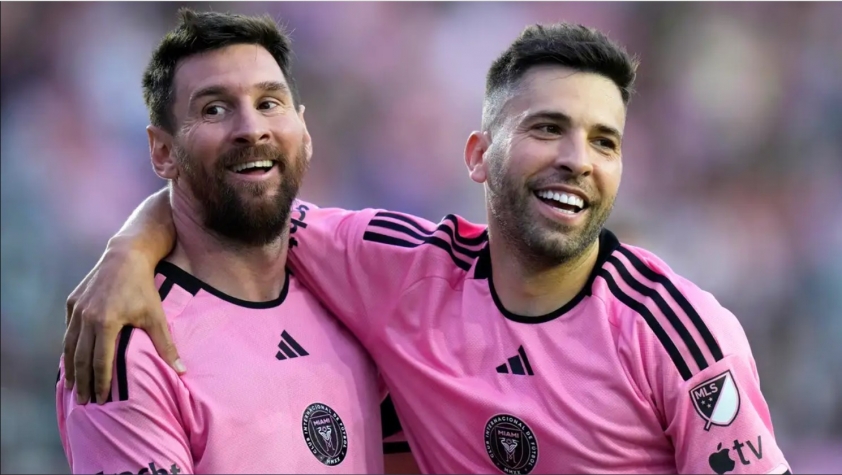 Đang thăng hoa, Messi bất ngờ nhận tin 'sét đánh' tại Inter Miami 417941