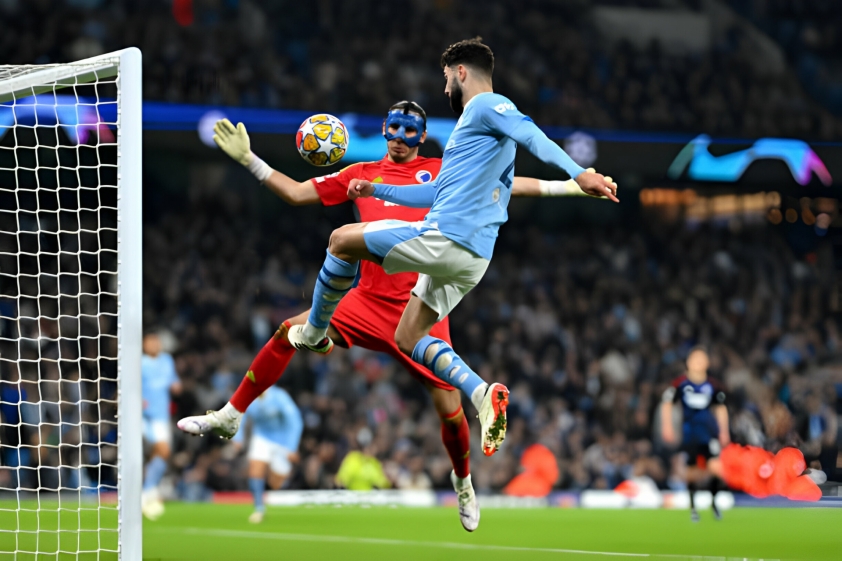 Pep Guardiola thất vọng dù Man City lọt vào tứ kế Cúp C1 417375