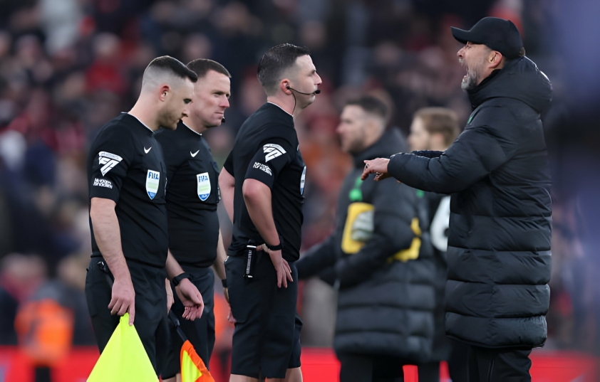 Jurgen Klopp nổi cơn lôi đình: 'Đó 100% là quả phạt đền' 419430