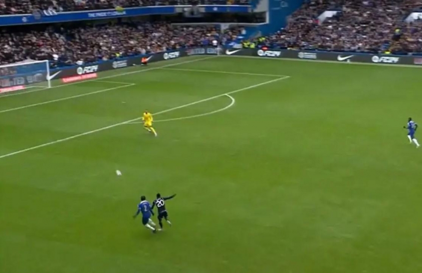 Sao Chelsea xử lý đi vào lòng đất, phản lưới nhà không tưởng tại FA Cup 423683
