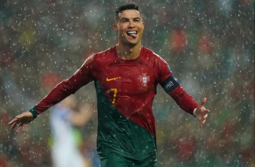 Không phải Ronaldo, đây mới là cầu thủ hay nhất Bồ Đào Nha hiện tại 431283