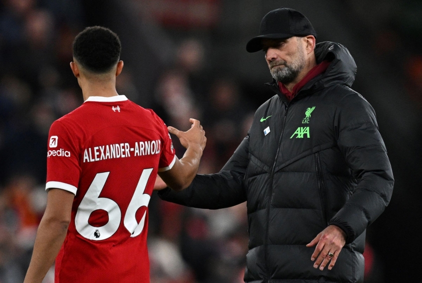 HLV Jurgen Klopp khiến các ngôi sao Liverpool khủng hoảng hàng giờ 434978