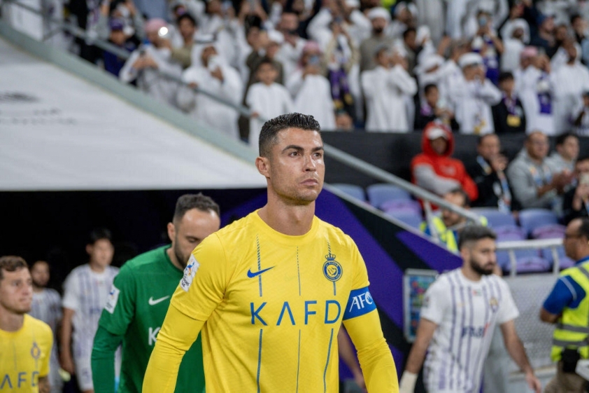 Ronaldo lập kỷ lục quái kiệt, cho Messi hít khói ở một thông số 435474
