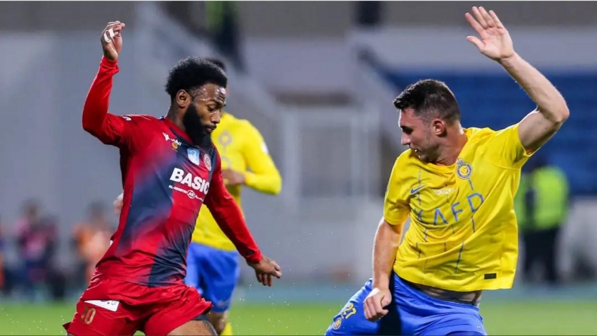 Al Nassr thi đấu chật vật trong ngày vắng Ronaldo 437380