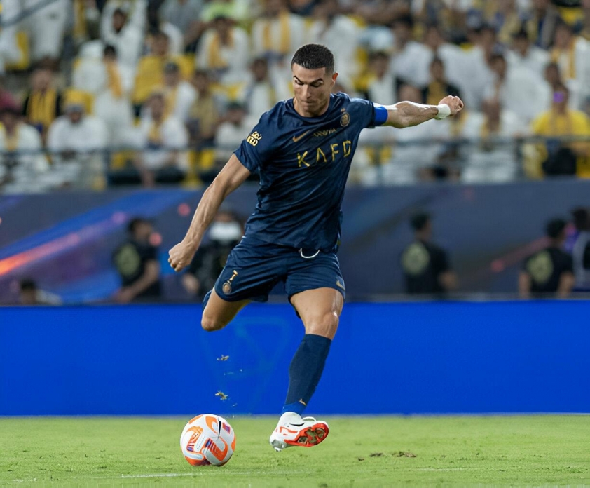 Ronaldo trở lại, Al Nassr giành chiến thắng nghẹt thở 453304