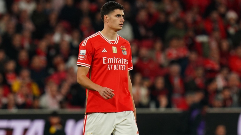 Liverpool giành bom tấn 100 triệu Euro với Real Madrid 479673