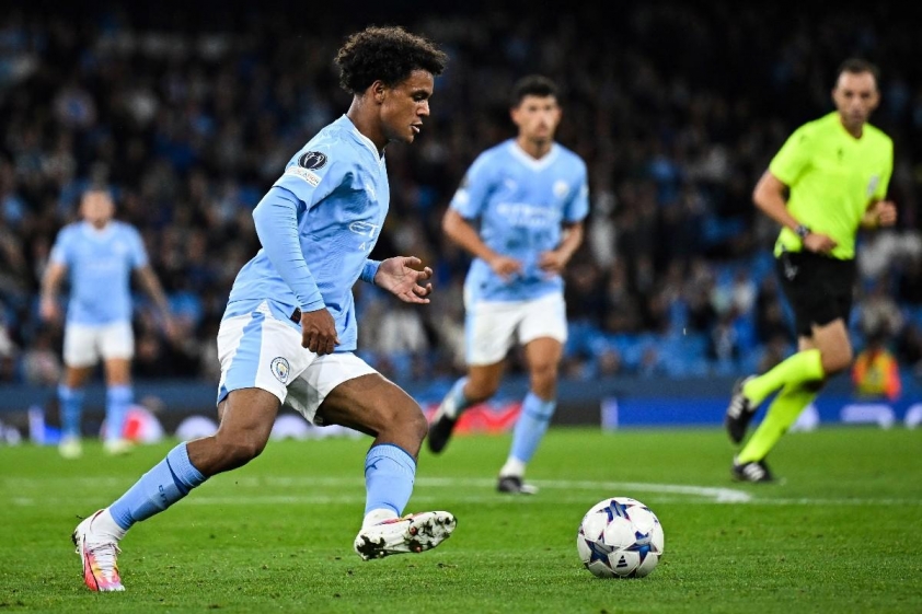 Ngôi sao Man City gặp chấn thương kinh hoàng 513307