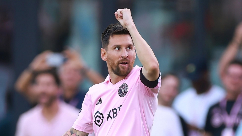 Messi nhận đề nghị lịch sử, đưa ra quyết định cuối cùng 518867