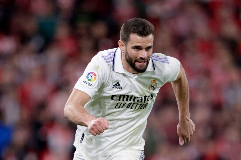 Real Madrid khủng hoảng, huyền thoại sẵn sàng tái xuất cứu giúp 555954