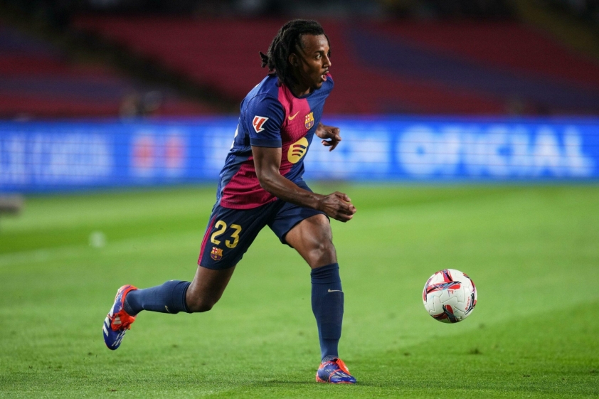 Ngôi sao Barca lập kỷ lục thế giới trong năm 2024 572003