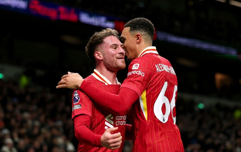 Liverpool bất ngờ 'không hài lòng' sau chiến thắng trước Tottenham 573221