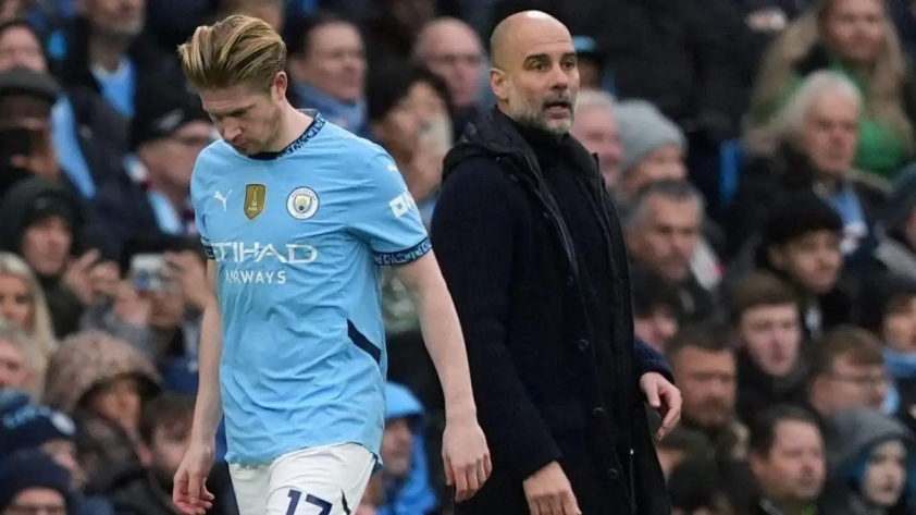 Ngoại hạng Anh vòng 18: Boxing Day ác mộng cho các ông lớn, Liverpool mở hội ăn mừng 575175