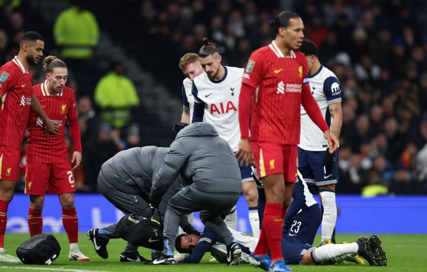 Ngôi sao Tottenham chấn thương kinh hoàng trong trận gặp Liverpool 580496