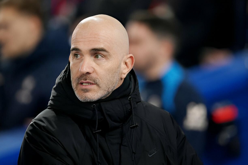 HLV Enzo Maresca: 'Chelsea thật đáng xấu hổ' 591080