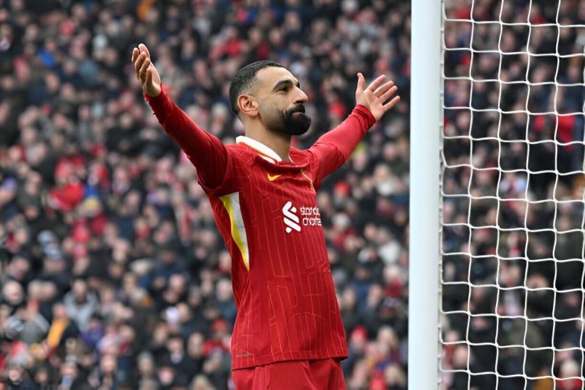 Ngoại hạng Anh vòng 25: Đỉnh cao Liverpool, vực sâu MU 594164