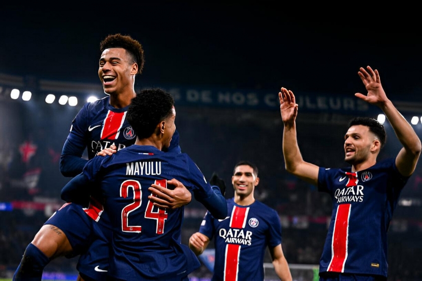Đại thắng 10-0, PSG hiên ngang đi tiếp tại Cúp C1 595361