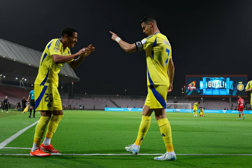 Trực tiếp Al Nassr 1-0 Al Wehda: Ronaldo lên tiếng 597604
