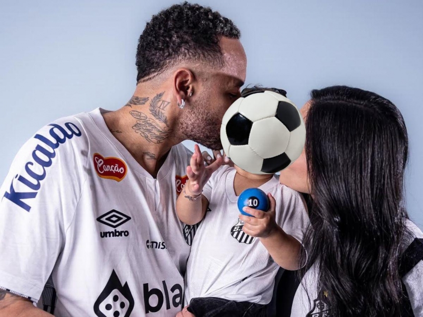 Neymar lại bị phát hiện ngoại tình khi bạn gái đang mang thai 606000