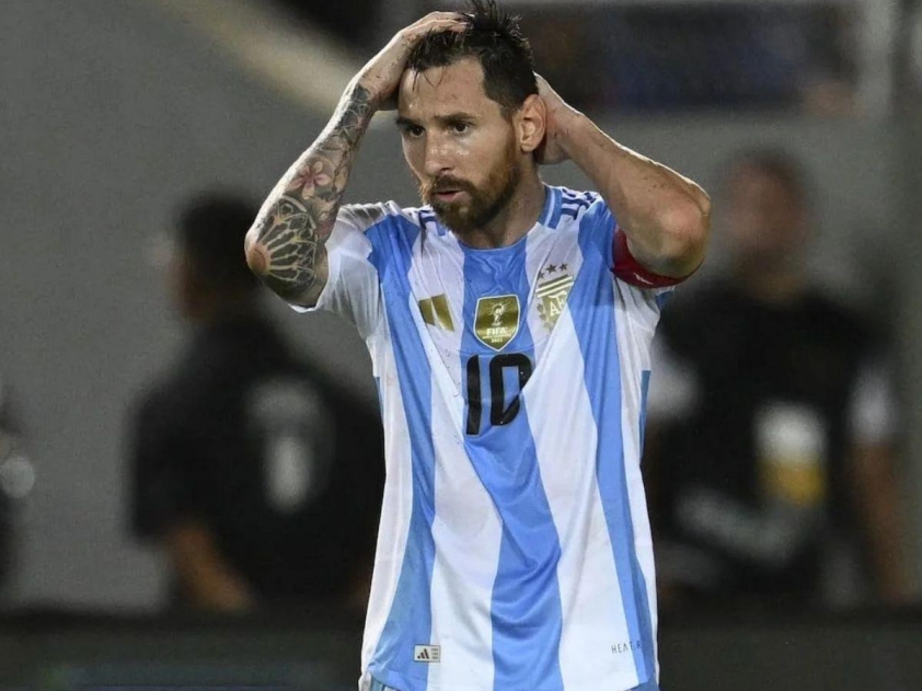 Trái ngược Messi, Ronaldo khiến tất cả khâm phục ở tuổi 40 607189