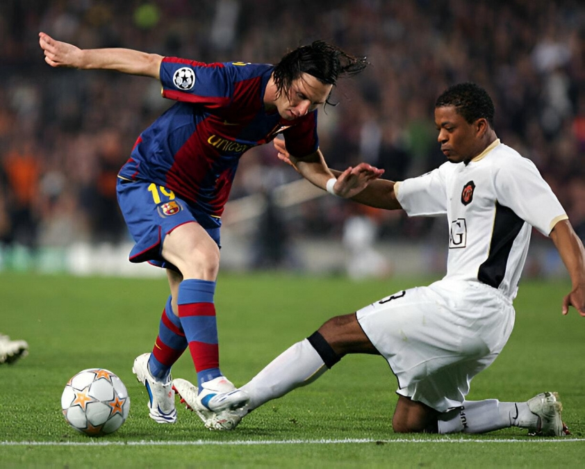 Messi bị bạn thân Ronaldo tố mua World Cup 2022 607776