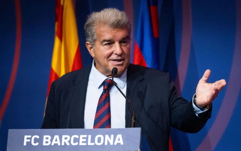 CHÍNH THỨC: La Liga đưa ra tuyên bố về việc Barca đăng ký Dani Olmo 614558