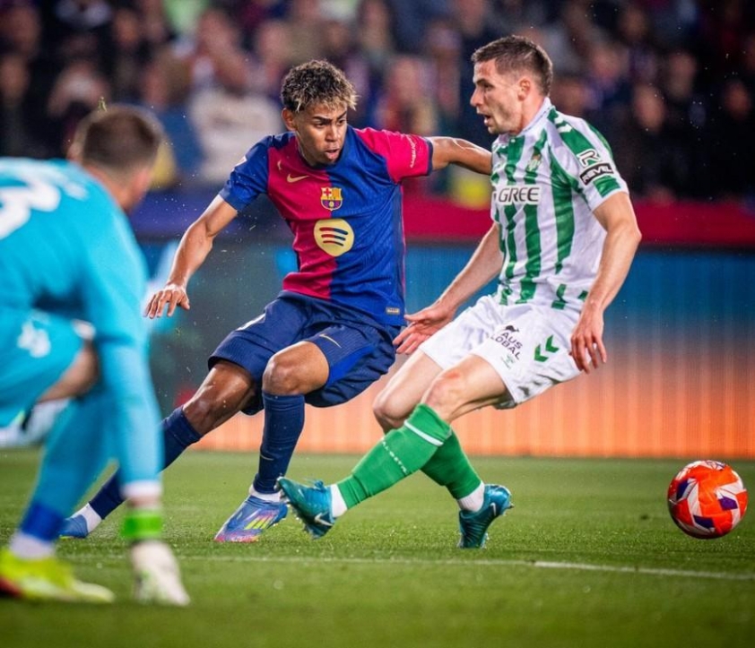 Nói gót Real Madrid, Barca bất lực trước đội bóng của Antony 616003
