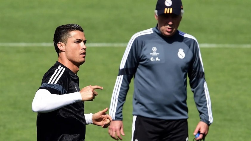 HLV Ancelotti thốt lên 1 điều về Ronaldo, Vinicius nhìn mà học tập! 620777