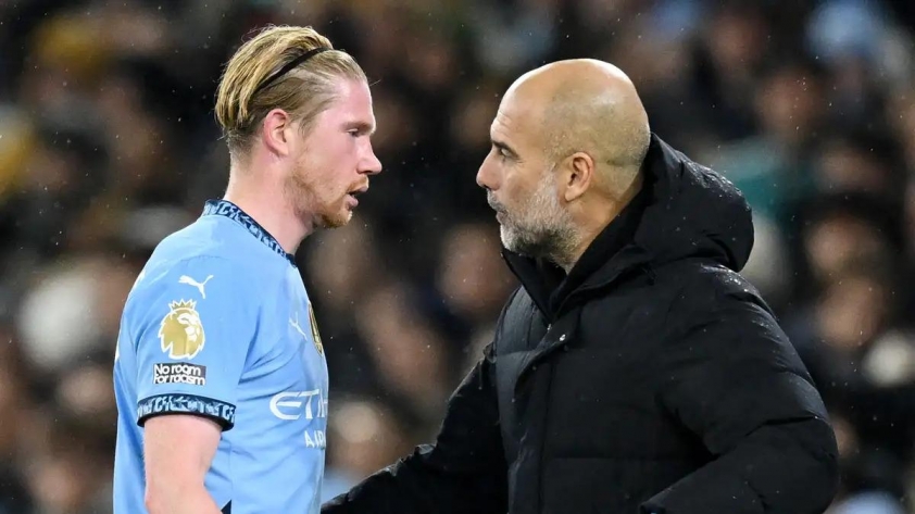 Gạch tên De Bruyne, Pep Guardiola chỉ thẳng cầu thủ chuyền bóng hay nhất 637504