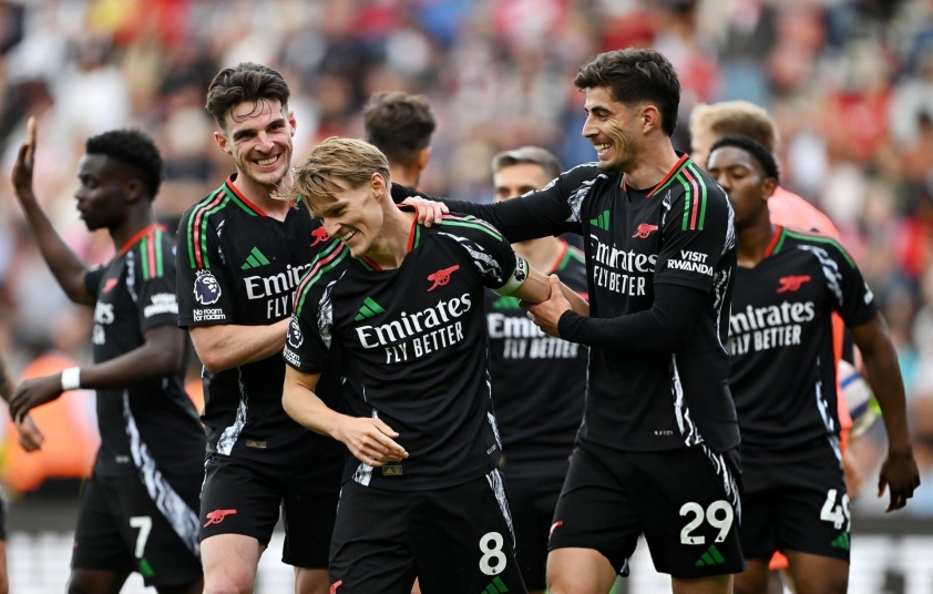 Arsenal phá kỷ lục 101 năm tại Ngoại hạng Anh 640257