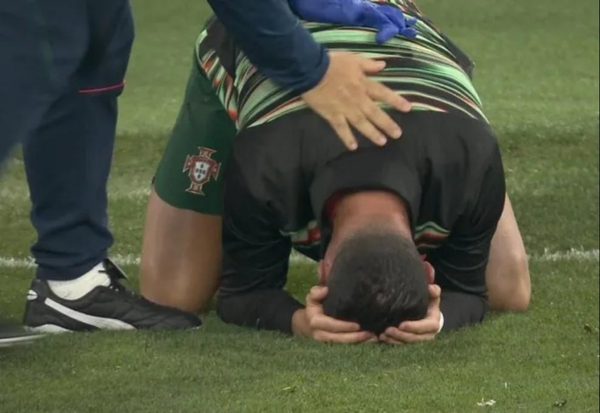 Ronaldo khóc nức nở khi Bồ Đào Nha vô địch Nations League 646925