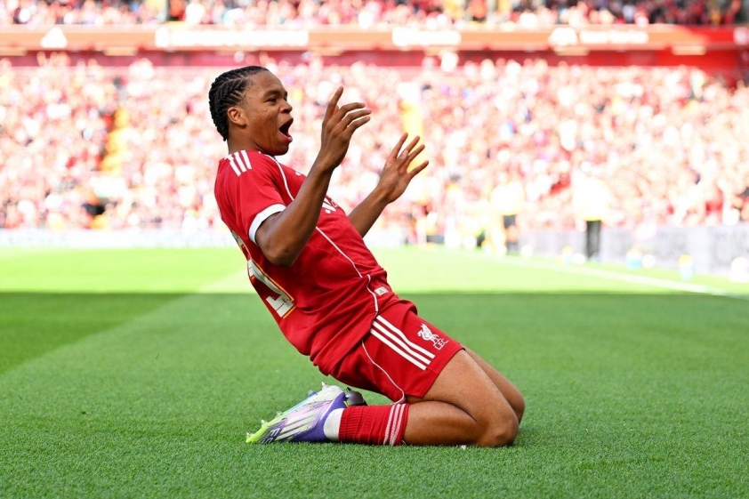 Arne Slot xác nhận Liverpool đã có người thay thế Mo Salah 680819
