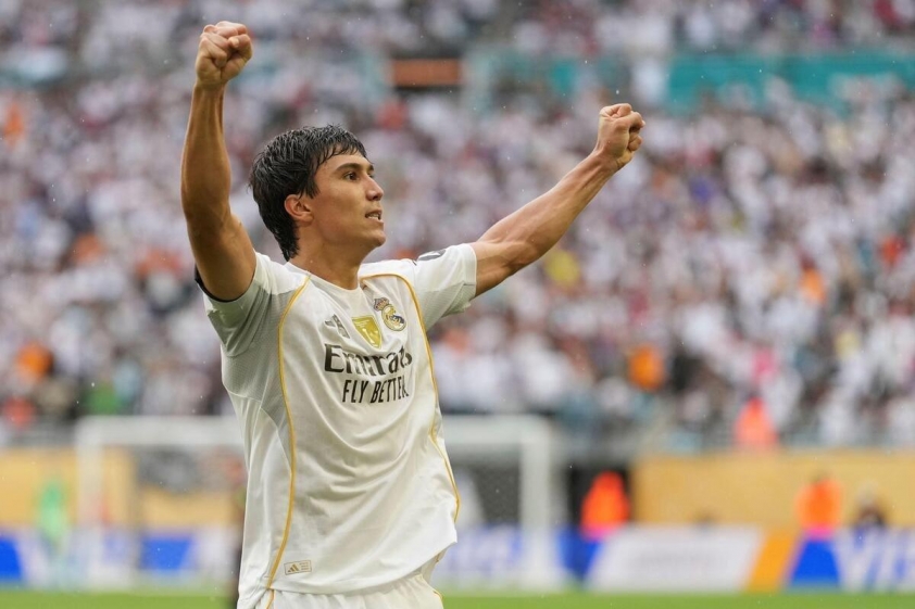 CHÍNH THỨC: Real Madrid chốt hợp đồng với 'số 9' hoàn hảo 680985