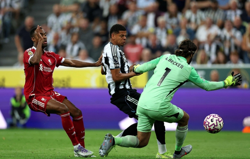 Trực tiếp Liverpool 2-2 Newcastle: Bất ngờ gỡ hòa 691946