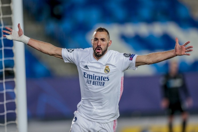 Tất cả CĐV Real đều mong muốn thấy Benzema nổ súng tại trận cầu quan trọng này
