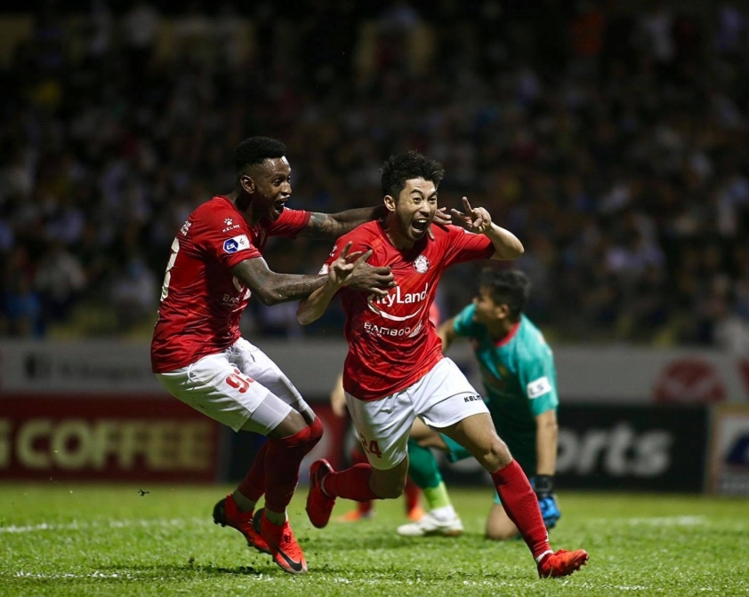 Lee Nguyễn đã có 3 bàn thắng kể từ khi đến sân chơi V-League