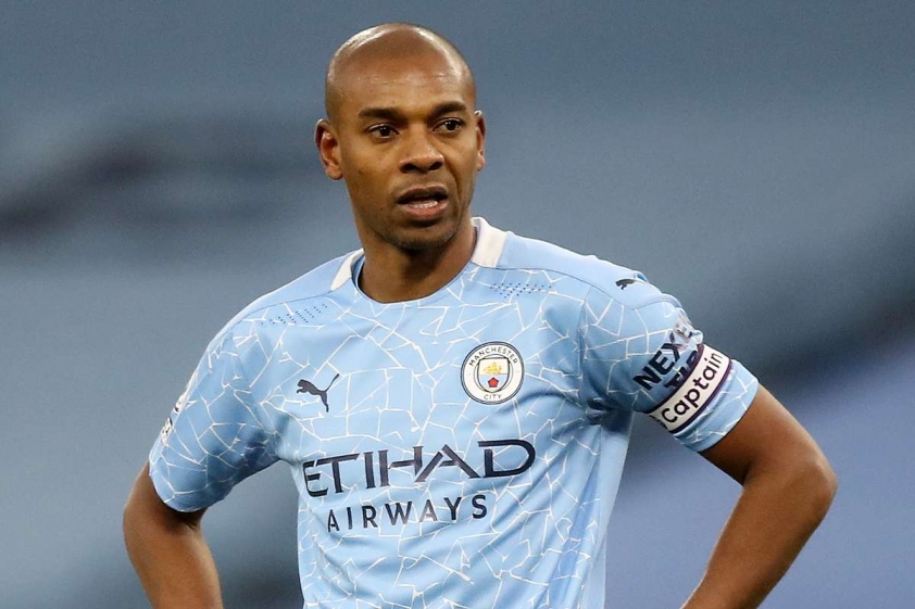 Fernandinho là người thủ lĩnh mà Man City rất cần trong những trận đánh quan trọng