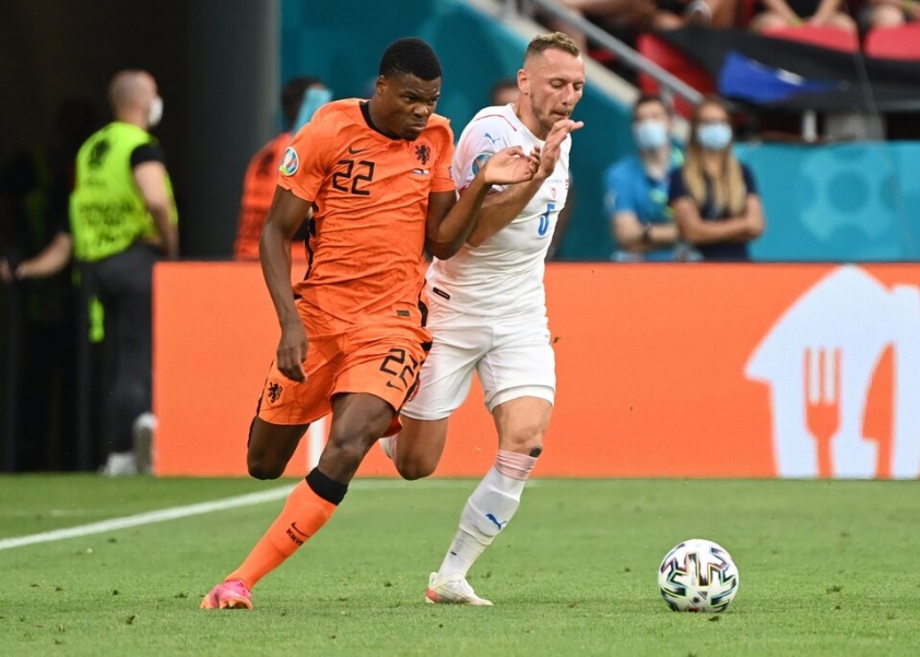 rsz_2021_06_27t172112z_2052559375_up1eh6r1c7b2s_rtrmadp_3_soccer_euro_nld_cze_report_1_