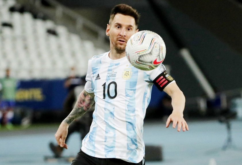 Messi đang nắm lợi thế cực lớn