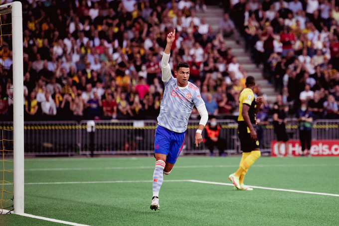 ronaldo-mo-ty-so