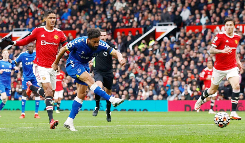 mu-1-1-everton-townsend-trung-phat-quy-do-h2