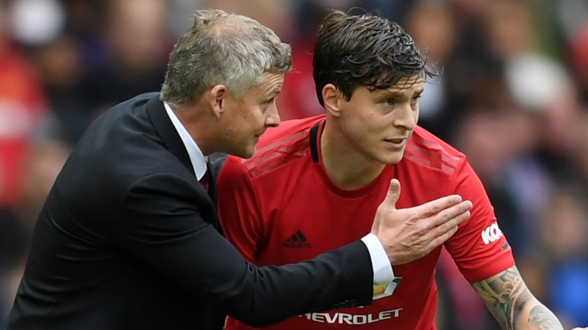 Lindelof đang là phao cứu sinh cho Ole Gunnar Solskjaer