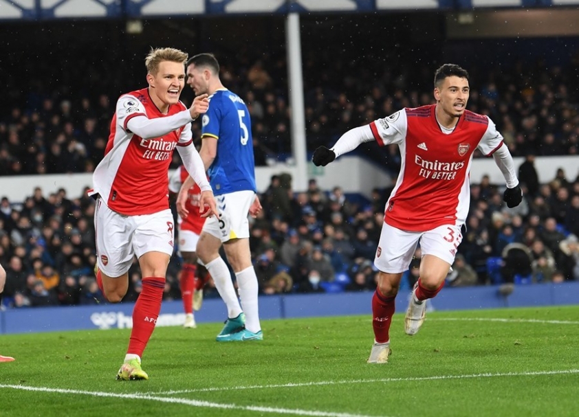 everton-2-1-arsenal-2