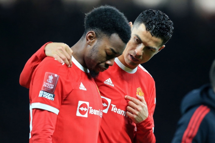 Thật khó để Man Utd giành được 1 danh hiệu ở mùa giải năm nay