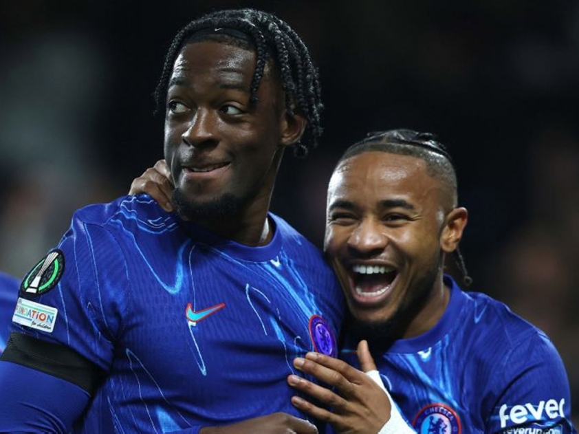 Chelsea đang cố gắng giành cúp ở đấu trường này (Ảnh: Eurosport)